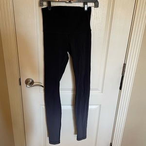 Wonder under Lulu lemon size 6